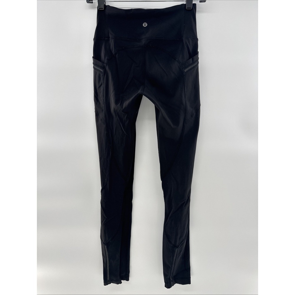 Lululemon Women's Black Athletic Leggings With Reflectors Size 2 With Pockets